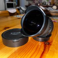 Obiettivo Samyang 8mm Fish-Eye per Canon