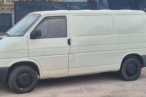 VW transporter autocarro t4 del 2000