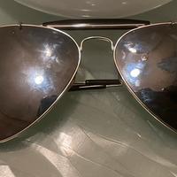 Occhiali da sole Rayban classici