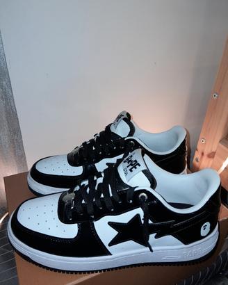 A Bathing Ape Bape' sta Black and white 