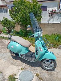 Piaggio Vespa GTS 250 i.e.