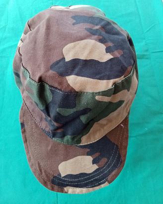 cappello militare mimetico 