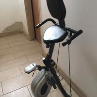 Cyclette orizzontale richiudibile
