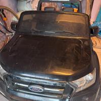 Macchina a batteria jeep range rover