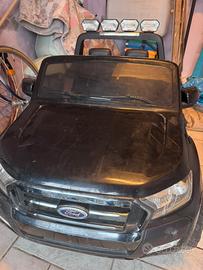 Macchina a batteria jeep range rover