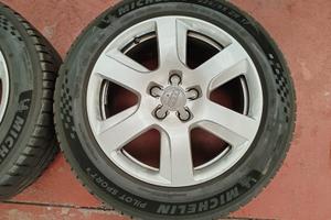 Cerchi in lega da 17 pollici AUDI Originali