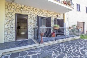 2 LOCALI A MARCELLINA