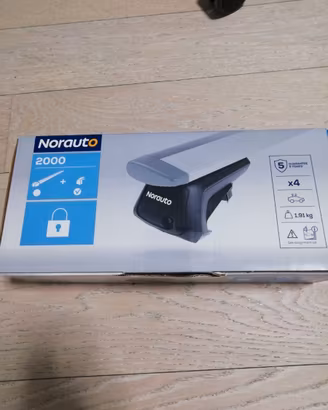 Supporti per barre da tetto auto