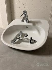 Lavandino bagno