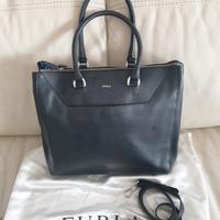 borsa  grande furla in pelle nera