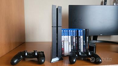 PlayStation 4 500 GB + 2 Controller Originali