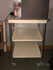 Carrello a 3 piani con ruote