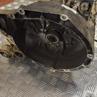 Cambio FORD CA6R7002 NBD