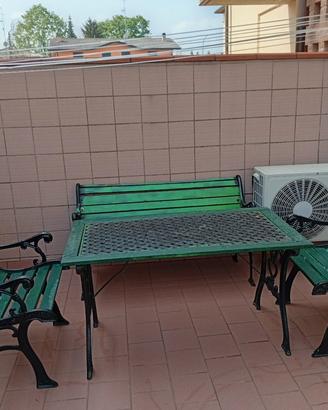 Set tavolo + 2 poltrone + 1 panchina ra giardino 