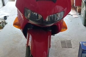 Honda vfr 800