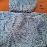 sciarpa a collare e berretto fatti a mano