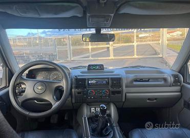 Land Rover Discovery 1 300