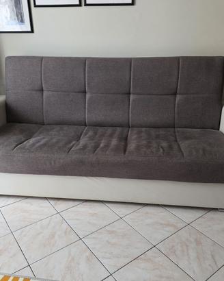 Divano letto usato in buone condizioni