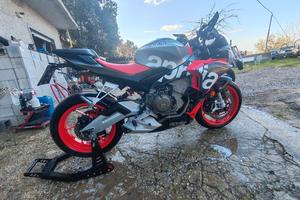 Aprilia Tuono 660