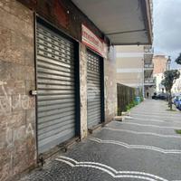 NEGOZIO A CASORIA