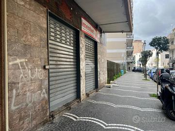 NEGOZIO A CASORIA
