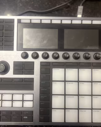 Native Maschine plus come nuova