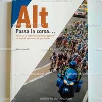 Alt passa la CORSA MANUALE scorta gare ciclismo