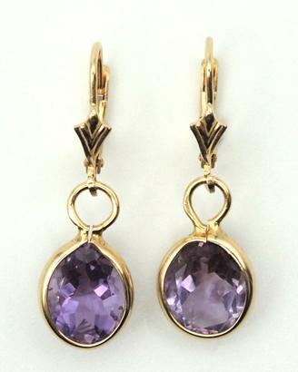 Orecchini in oro 18kt con ametista