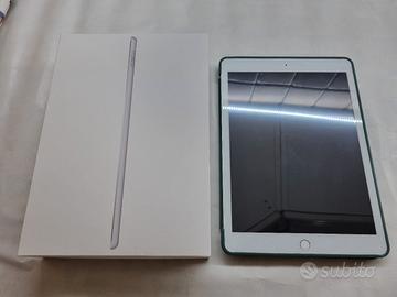 iPad 8a Gen 32GB Argento