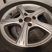 gomme termiche complete di cerchi in lega