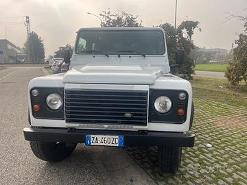 Defender 90 autocarro