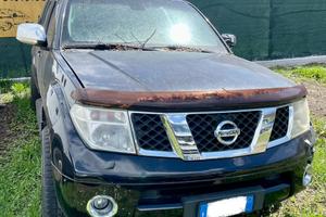 Nissan Pathfinder Platinum