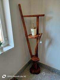 Portavasi in legno