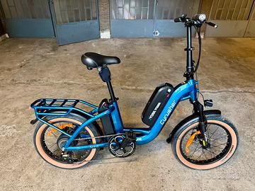 Bicicletta elettrica Cyrusher Nova