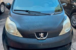Peugeot 107 benzina