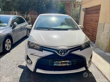 Toyota yaris 1.0