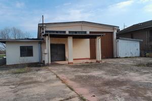 Saloncino artigianale