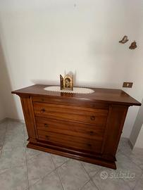 Cassettiera / comò in legno massello