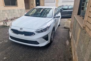 Ceed SW 1.4 t-gdi Business Class 140cv