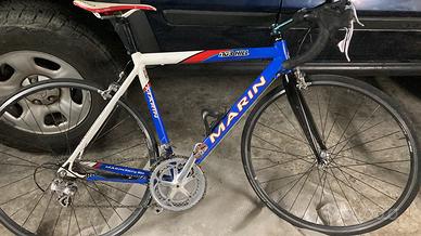 Bici corsa marin
