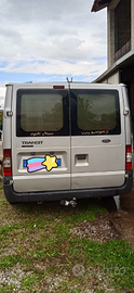 Ford transit tourneo