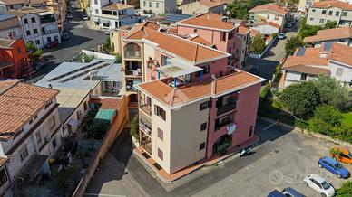 2 LOCALI A TORTOLÌ