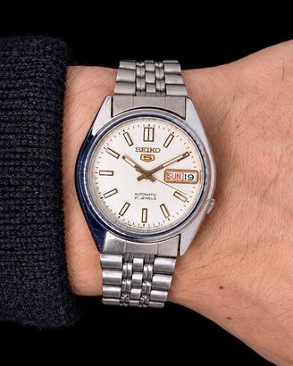 Seiko 5 automatic vintage Ottobre 2003 clean dial