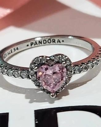 Anello con cuore Pandora in argento 925