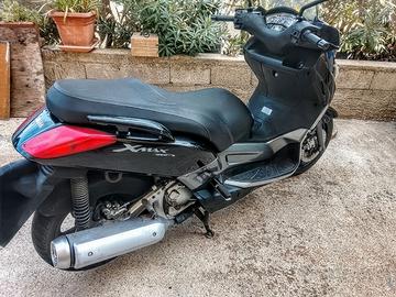 Yamaha XMAX 250 (2006) ottime co