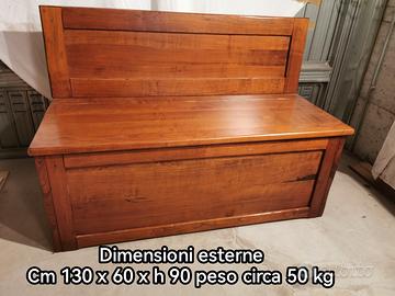 Stupenda cassapanca artigianale in legno massiccio