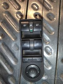 Comando vetri ant sx OPEL ZAFIRA del 2006
