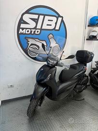 Piaggio Beverly 400