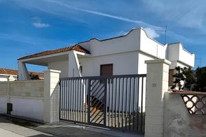 San Pietro in Bevagna - mare e centro a 500 metri