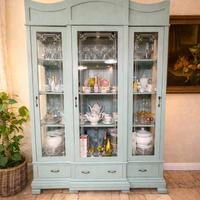 Vetrina in legno massello